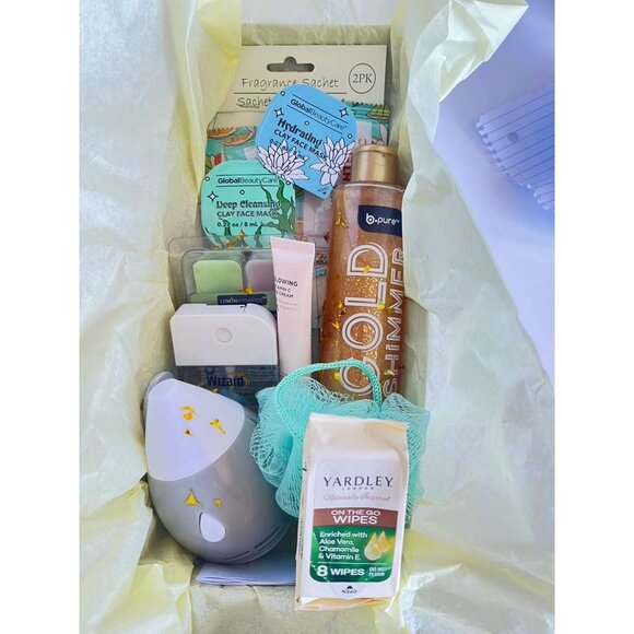 Spa Gift Basket With Mini Humidifier & Skincare Masks/Wipes Beauty Set In Decora - Picture 10 of 16
